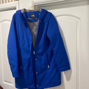 Women’s The North Face hooded Rain/Snow Trench insulated Jacket. Size Large